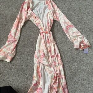 stars above Pink & Cream Floral Satin Robe
